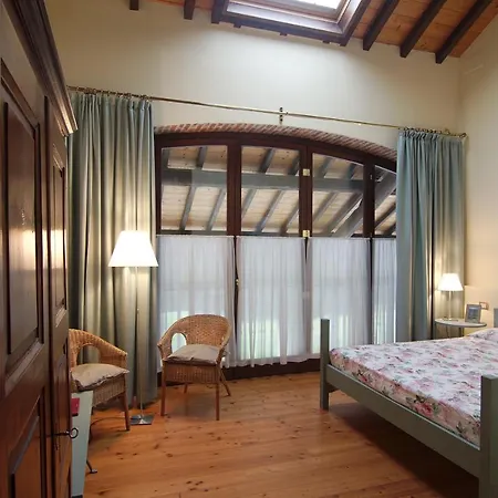 Couette-café Polidora